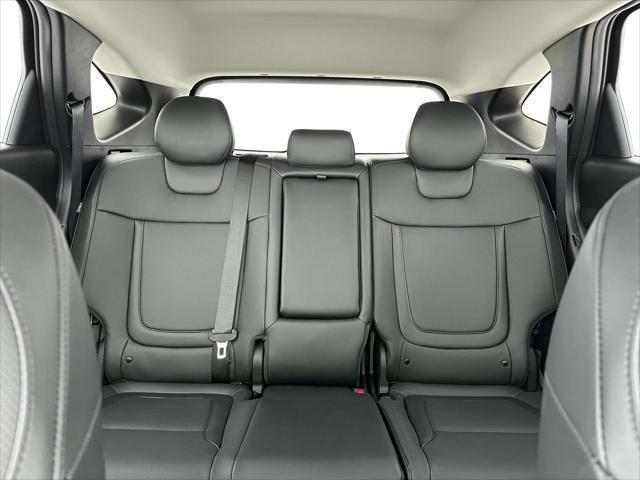 Photo of 2025 Shimmering Silver Hyundai TUCSON