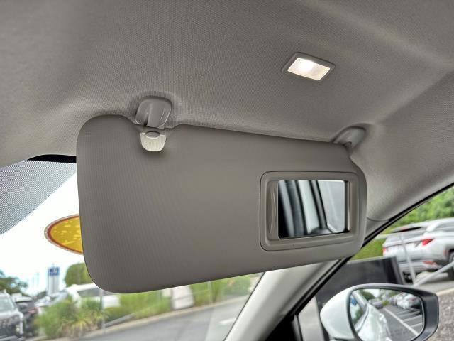 Photo of 2022 Snowflake White Pearl Mazda CX-30