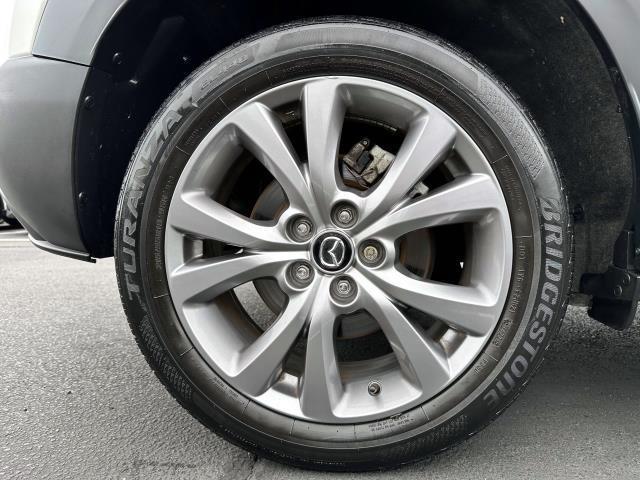 Photo of 2022 Snowflake White Pearl Mazda CX-30