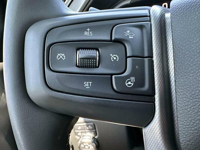 Photo of 2024 Onyx Black GMC Sierra 1500