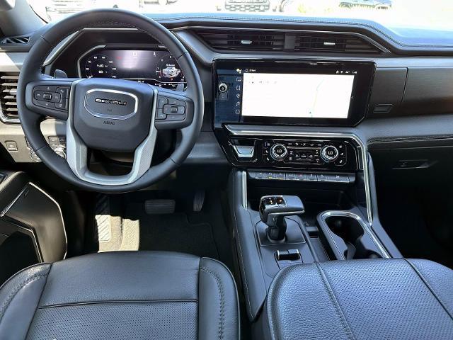 Photo of 2024 Onyx Black GMC Sierra 1500