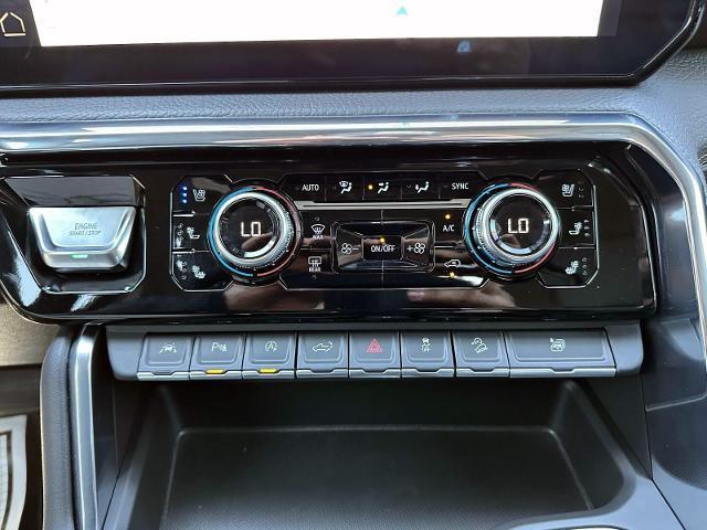 Photo of 2024 Onyx Black GMC Sierra 1500