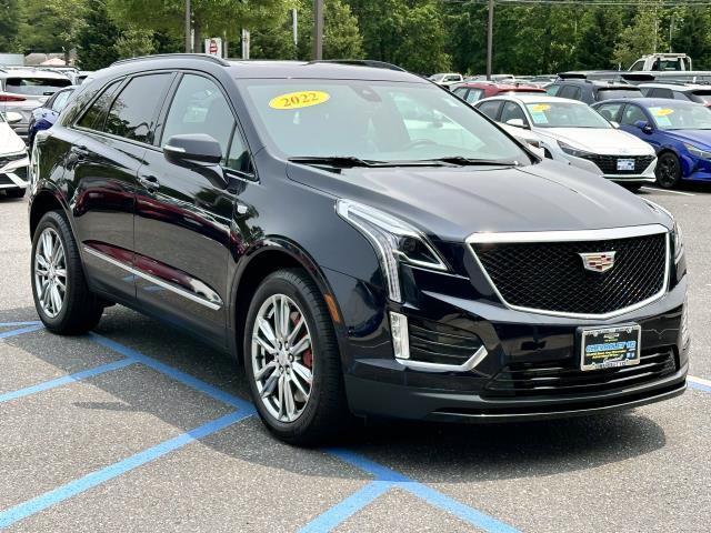 Photo of 2022 Stellar Black Metallic Cadillac XT5