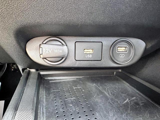 Photo of 2023 Black Hyundai ELANTRA