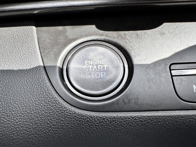Photo of 2023 Black Hyundai ELANTRA