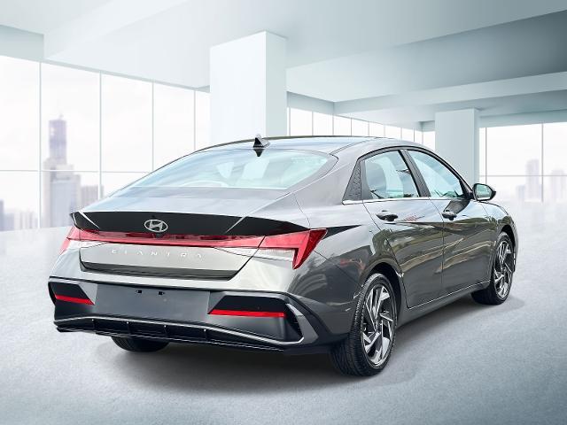 Photo of 2024 Gray Hyundai ELANTRA