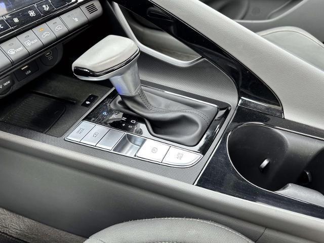 Photo of 2024 Gray Hyundai ELANTRA