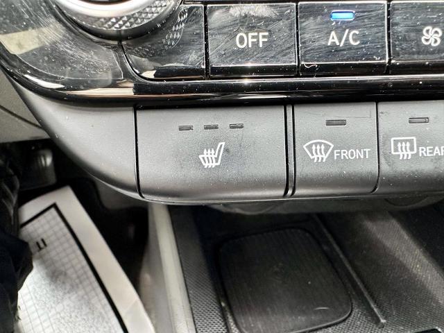 Photo of 2024 Gray Hyundai ELANTRA