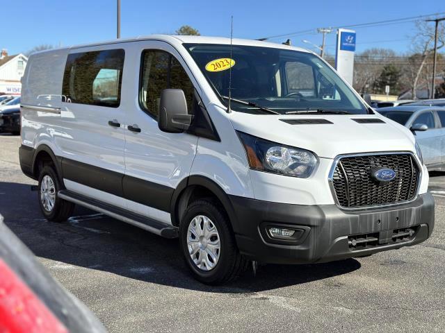 Photo of 2023 Oxford White Ford Transit-250