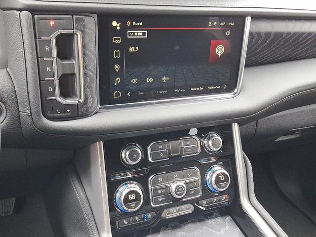 Photo of 2024 Onyx Black GMC Yukon XL