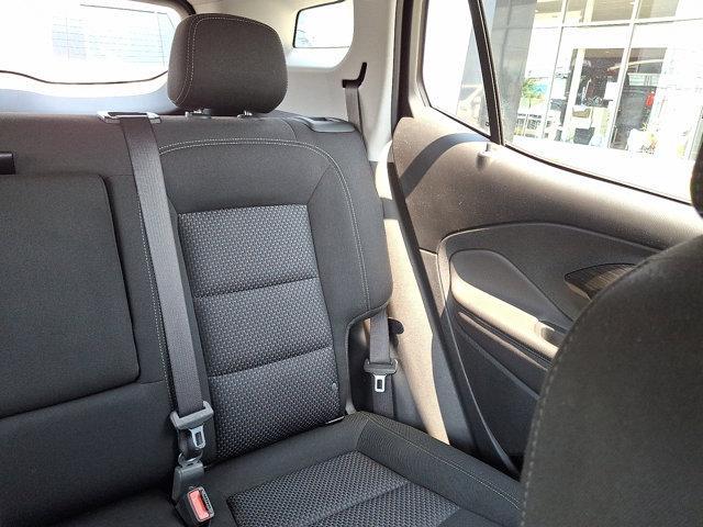 Photo of 2022 Summit White GMC Terrain