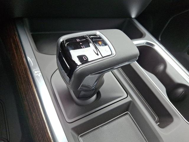 Photo of 2025 Onyx Black GMC Sierra 1500