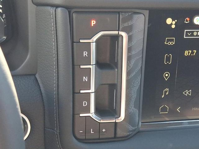 Photo of 2024 Onyx Black GMC Yukon XL
