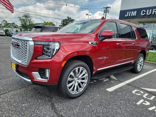 Photo of 2024 Volcanic Red GMC Yukon XL