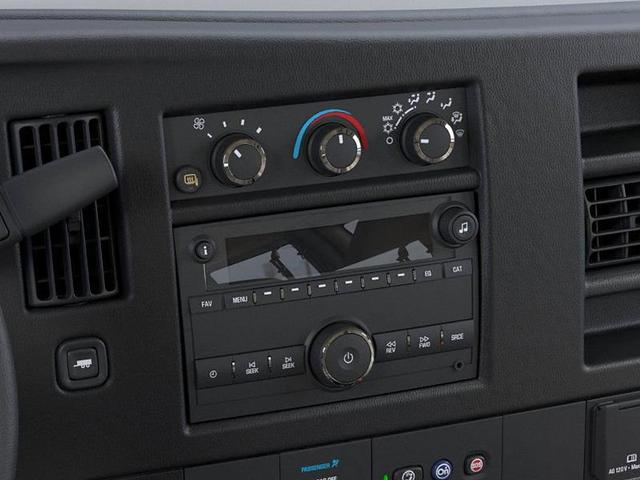 Photo of 2025 Quicksilver Metallic GMC Savana 3500