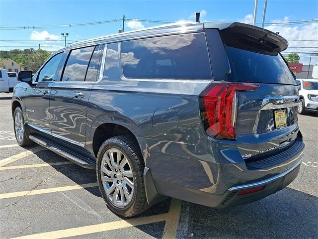 Photo of 2021 Dark Sky Metallic GMC Yukon XL