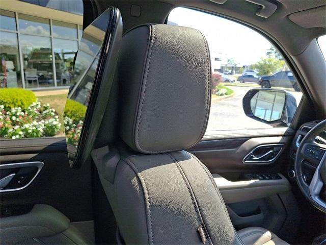 Photo of 2021 Dark Sky Metallic GMC Yukon XL