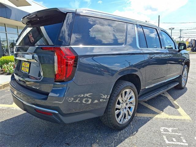 Photo of 2021 Dark Sky Metallic GMC Yukon XL