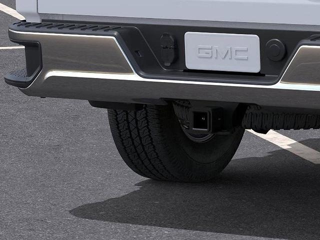 Photo of 2025 Summit White GMC Sierra 2500