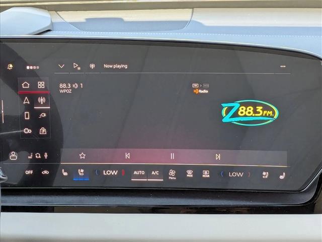 Photo of 2025 Glacier White Metallic Audi Q6 e-tron