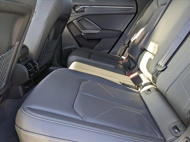 Photo of 2025 Mythos Black Metallic Audi Q3