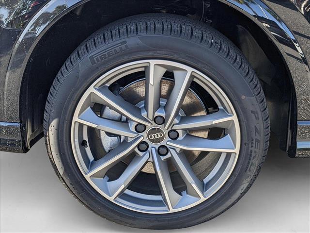 Photo of 2025 Mythos Black Metallic Audi Q3