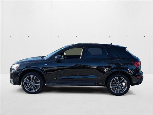 Photo of 2025 Mythos Black Metallic Audi Q3