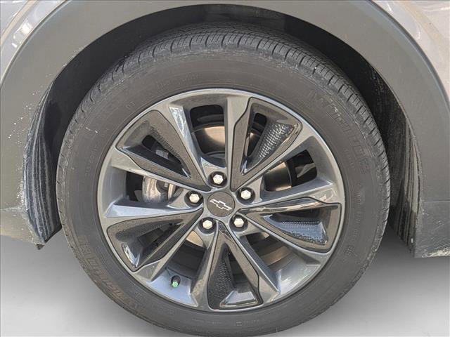 Photo of 2022 Gray Ghost Metallic Chevrolet Bolt EUV