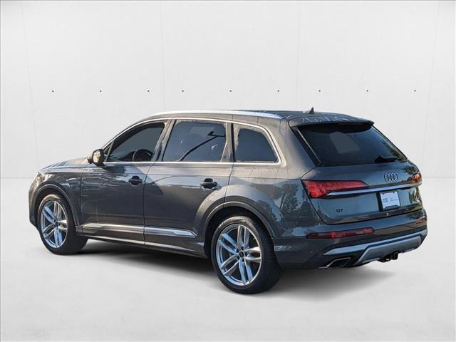 Photo of 2025 Samurai Gray Metallic Audi Q7