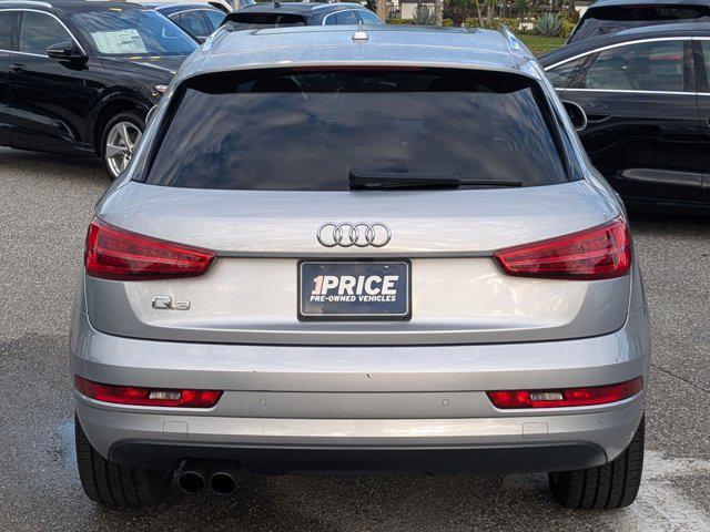 Photo of 2018 Florett Silver Metallic Audi Q3
