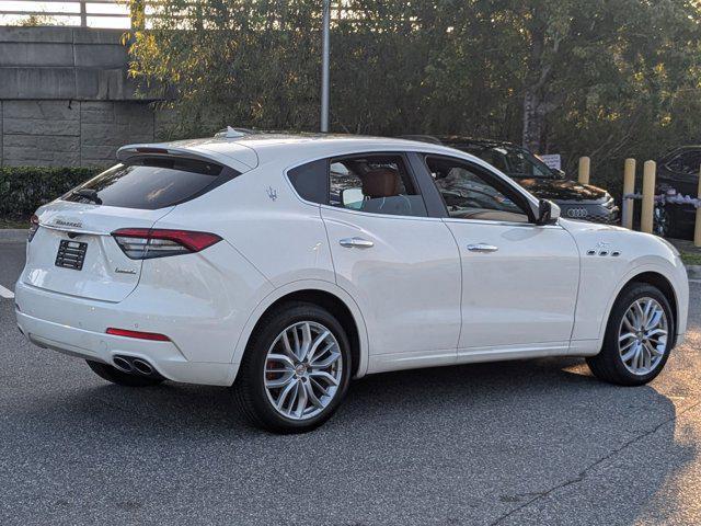 Photo of 2022 Bianco Maserati Levante