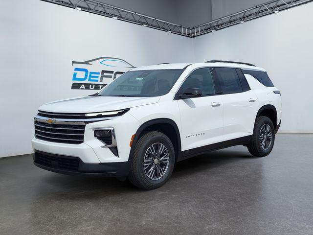Photo of 2026 Summit White Chevrolet Traverse