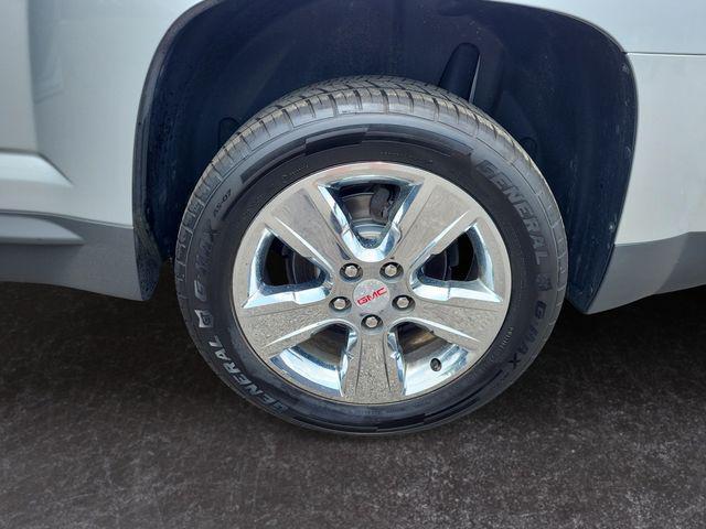 Photo of 2015 Quicksilver Metallic GMC Terrain