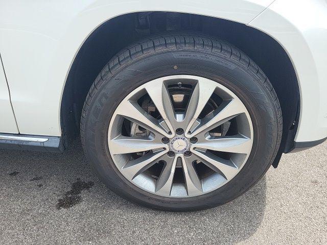 Photo of 2014 White Mercedes-Benz GL-Class