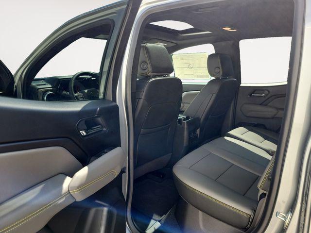 Photo of 2025 Sterling Gray Metallic Chevrolet Colorado