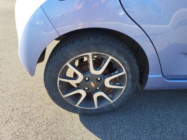 Photo of 2014 Grape Ice Metallic Chevrolet Spark