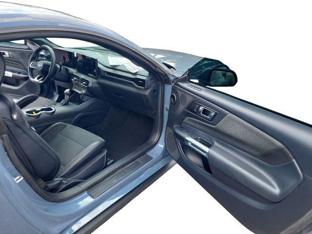 Photo of 2024 Vapor Blue Metallic Ford Mustang