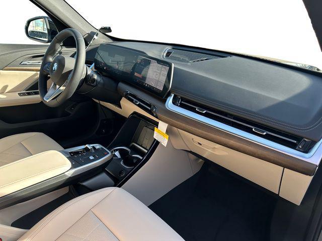 Photo of 2025 Jet Black BMW X1