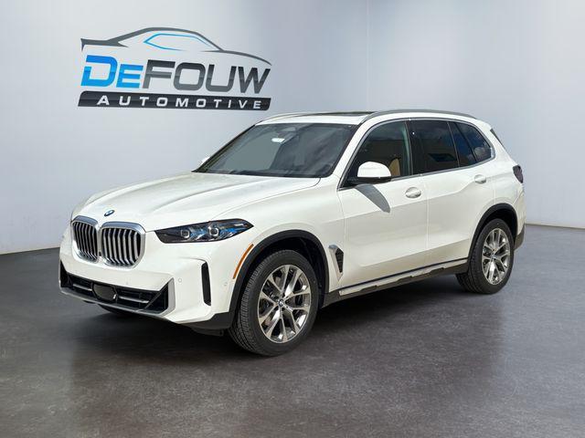 Photo of 2026 Alpine White BMW X5