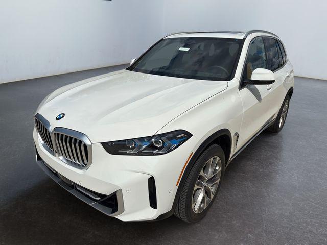 Photo of 2026 Alpine White BMW X5