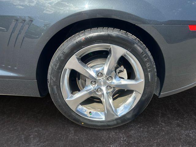 Photo of 2015 Ashen Gray Metallic Chevrolet Camaro