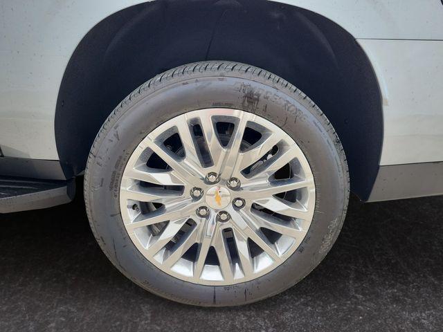 Photo of 2025 Sterling Gray Metallic Chevrolet Suburban