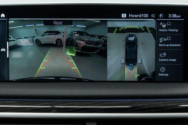 Photo of 2022 Black Sapphire Metallic BMW 745e