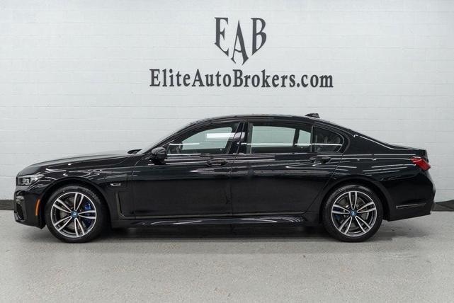 Photo of 2022 Black Sapphire Metallic BMW 745e