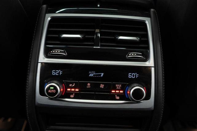 Photo of 2022 Black Sapphire Metallic BMW 745e