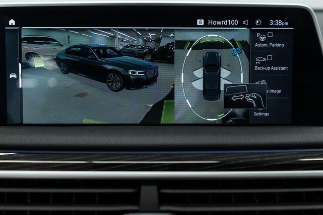 Photo of 2022 Black Sapphire Metallic BMW 745e