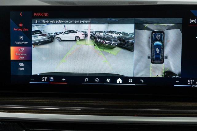 Photo of 2025 Black Sapphire Metallic BMW X7