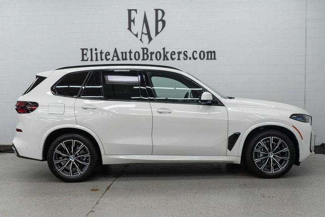 Photo of 2025 Alpine White BMW X5
