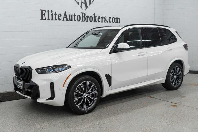 Photo of 2025 Alpine White BMW X5