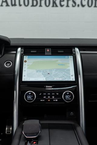 Photo of 2023 Carpathian Grey Premium Metallic Land Rover Discovery